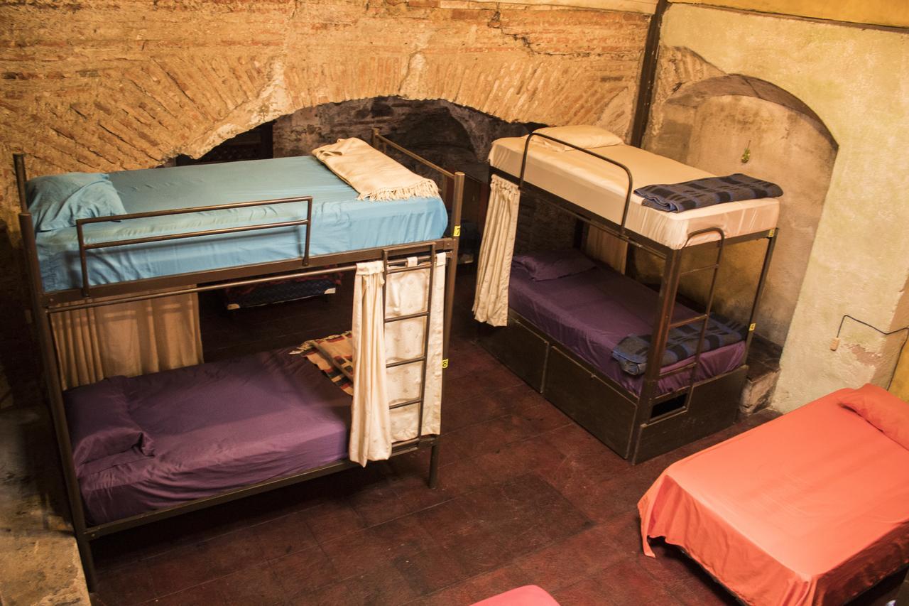 Split Hostel Antigua Extérieur photo