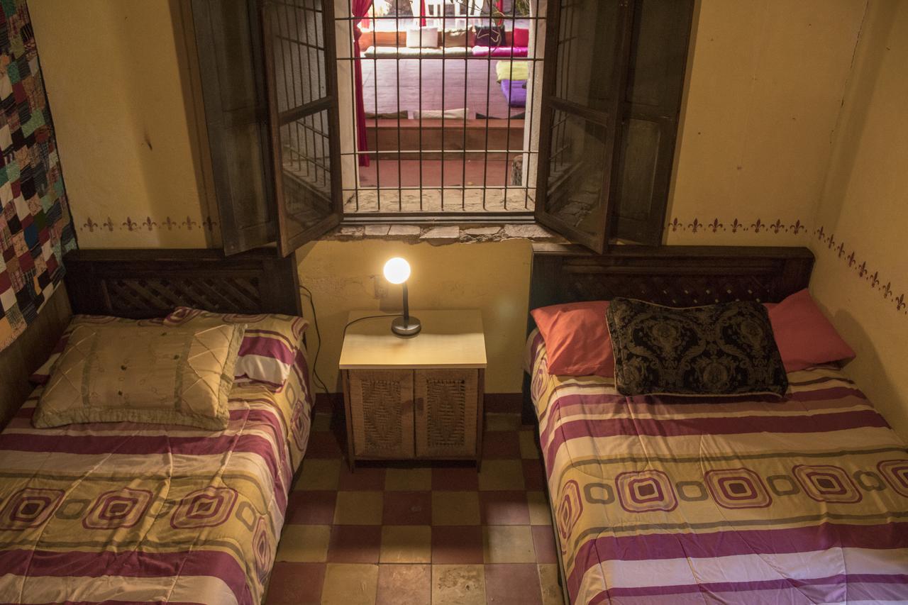 Split Hostel Antigua Extérieur photo