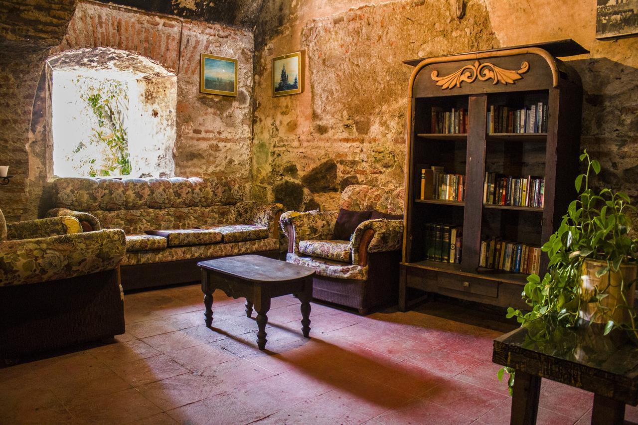 Split Hostel Antigua Extérieur photo